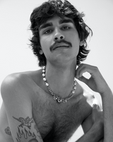 Gay Chain & Pearl Necklace - Necklaces - STYLEGUISE